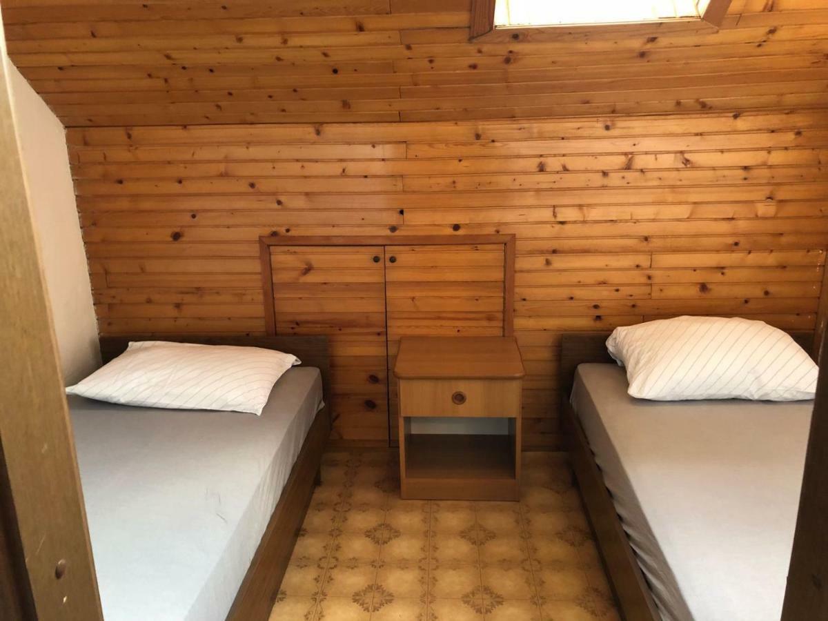 Apartamento .....Und Der Hund Darf Mit Privlaka  Exterior foto