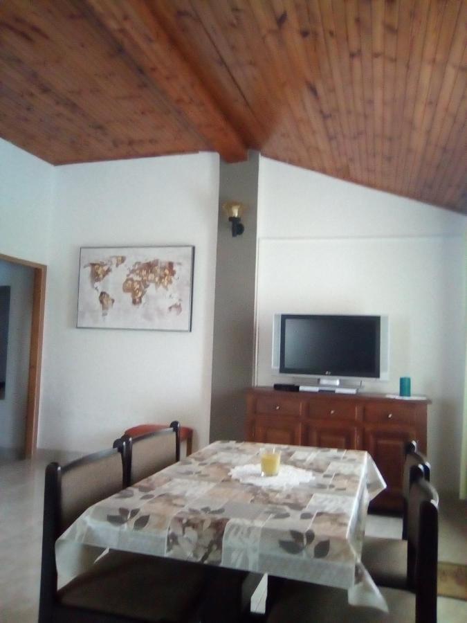 Apartamento .....Und Der Hund Darf Mit Privlaka  Exterior foto